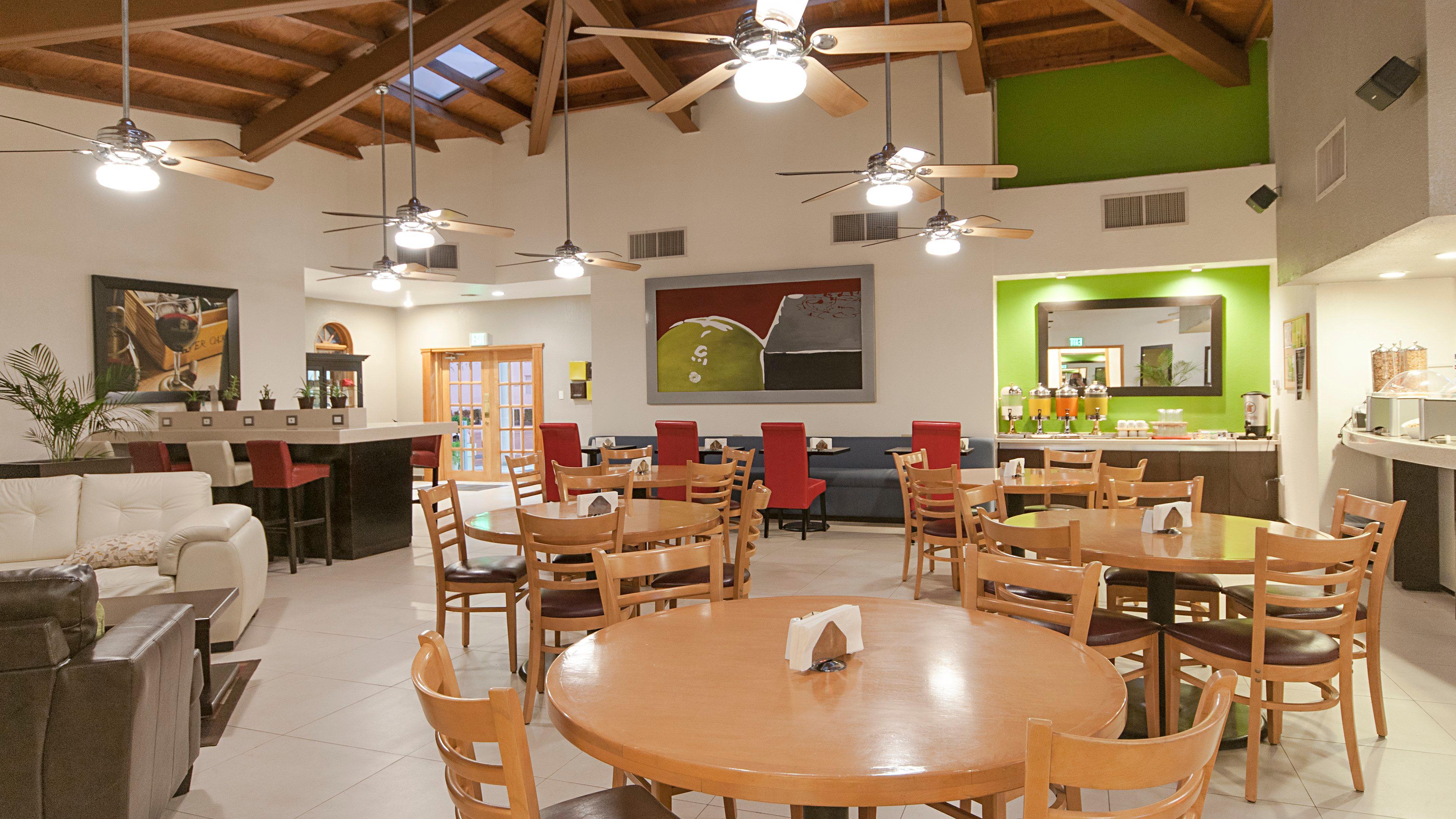 Holiday Inn Hotel & Suites Chihuahua By Ihg מראה חיצוני תמונה