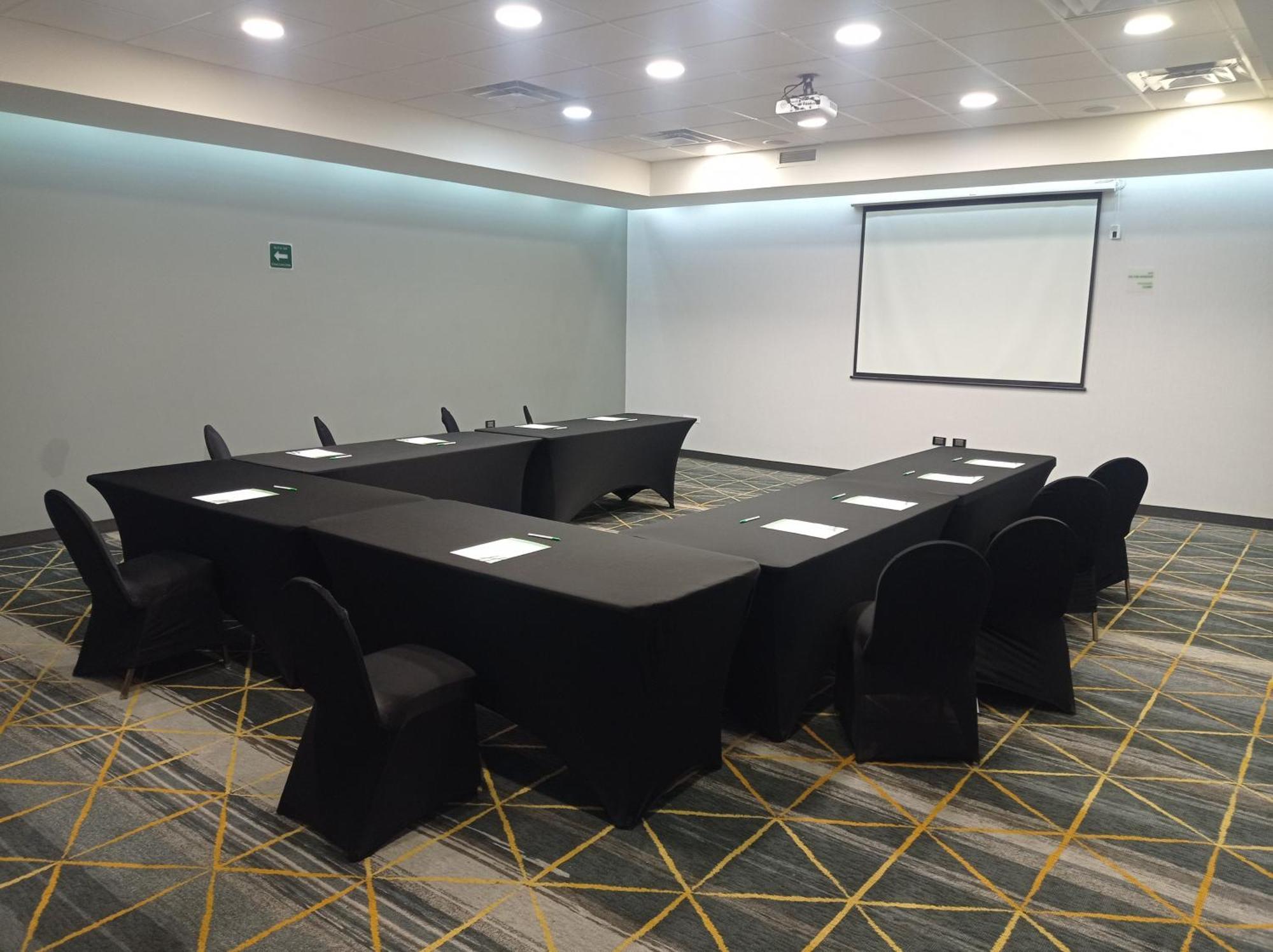 Holiday Inn Hotel & Suites Chihuahua By Ihg מראה חיצוני תמונה